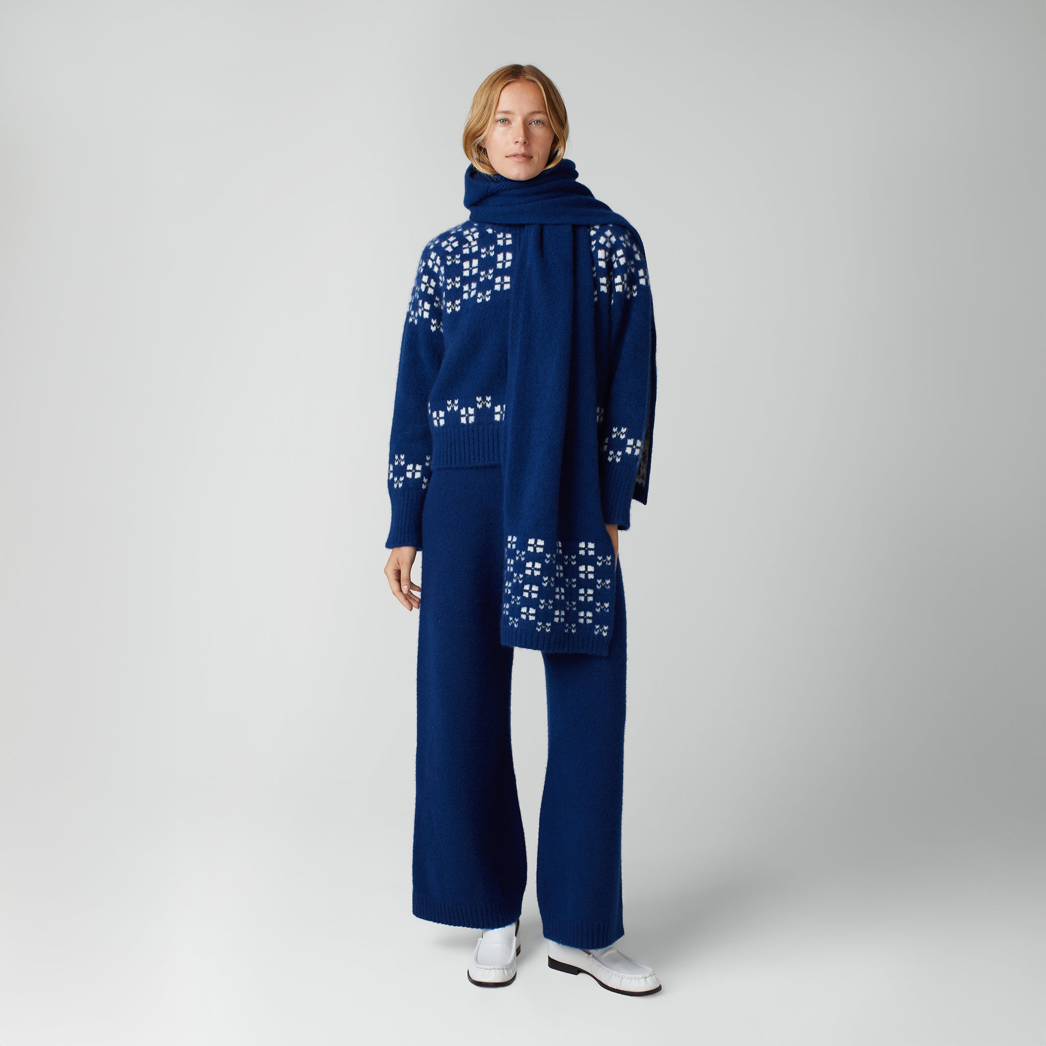 Winter Fair Isle Hoodie Scarf – Calle Del Mar